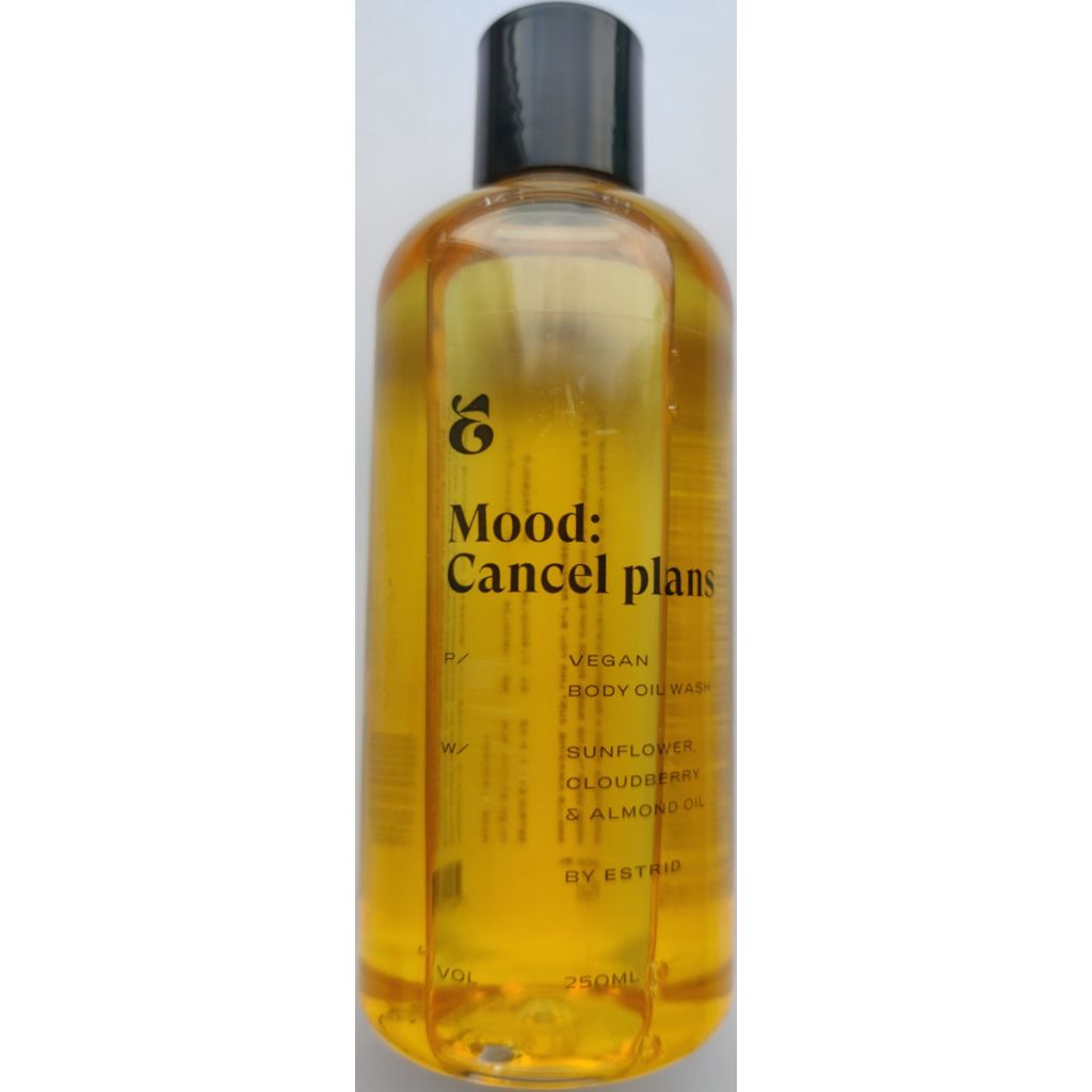 By estrid mood cancel plans vegan body oil wash 250ml
