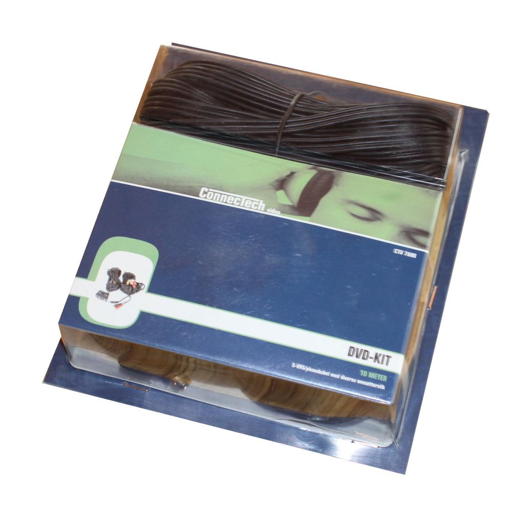 Connectech DVD-Kit S-VHS/phonokabel med diverse omsætterstik 10m CTV7600
